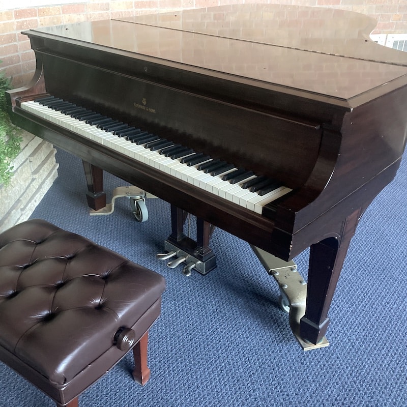 Steinway-Piano Steinway-Piano